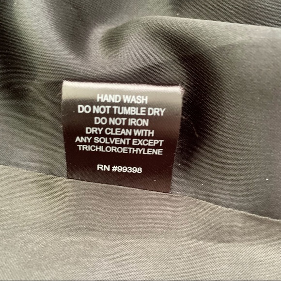 ❤️‍🔥❤️‍🔥 HP ❤️‍🔥❤️‍🔥 Andre Oliver long sleeve jacket.  Size 6 - Picture 6 of 7